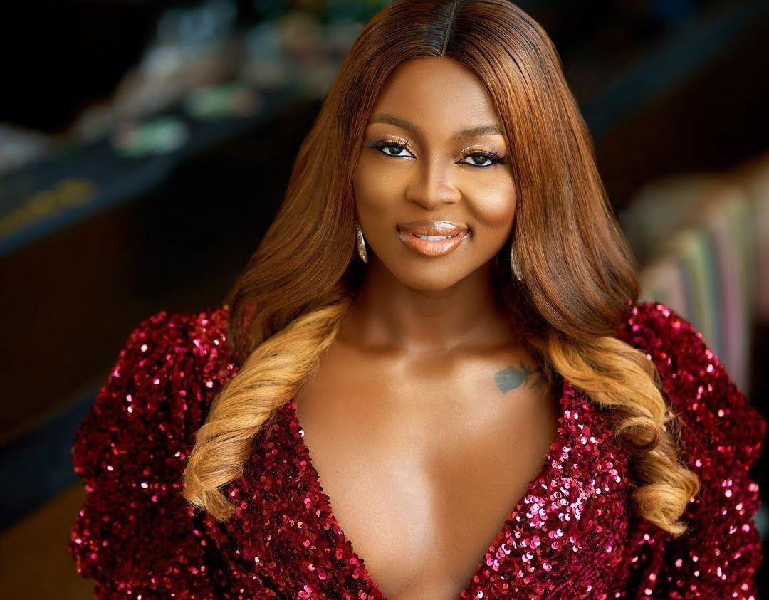 Reality TV personality Ka3na says even Tiwa Savage isn't holy in her new sex tape.