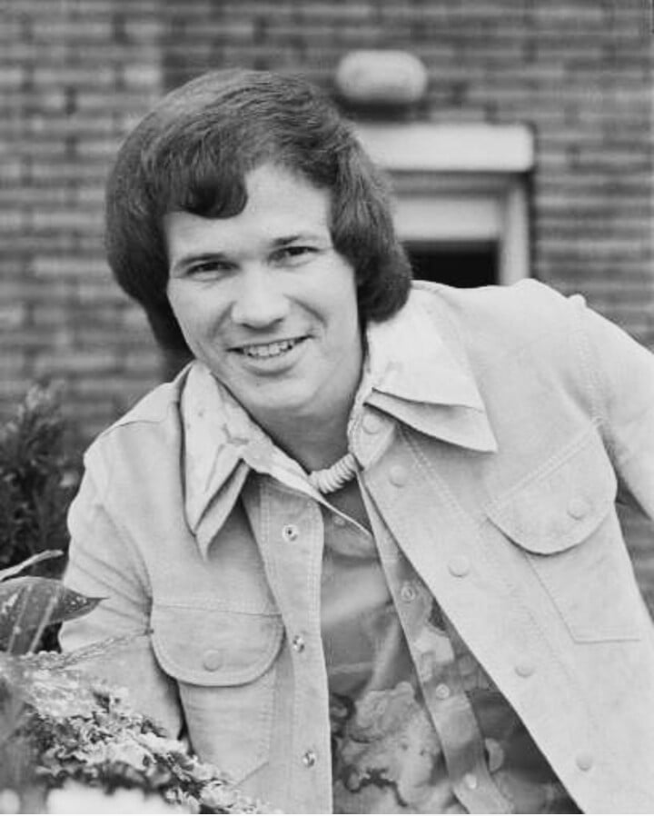 David Gates Bio, Wiki, Age, Height, Family, Wife, Net Worth, Songs and