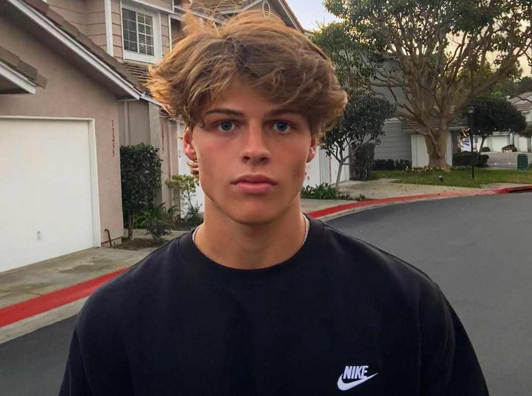 Sam dezz biography, net worth, age, girlfriend, height, Tiktok, hair ...