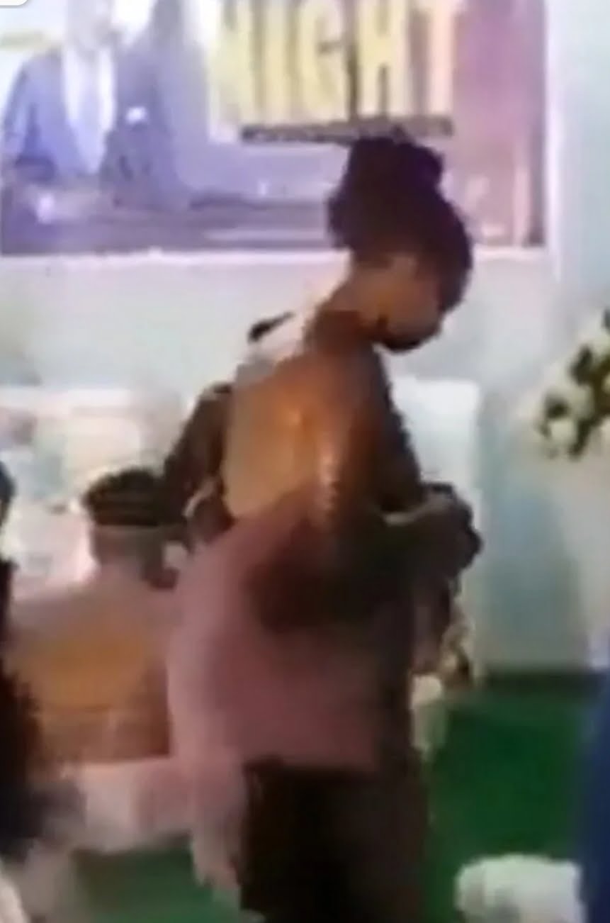 Ghanaian pastor makes female church members strip naked, bathe them in basin during crossover service (WATCH) 