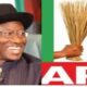 Goodluck Jonathan Defects To APC, Picks N100m Presidential Form