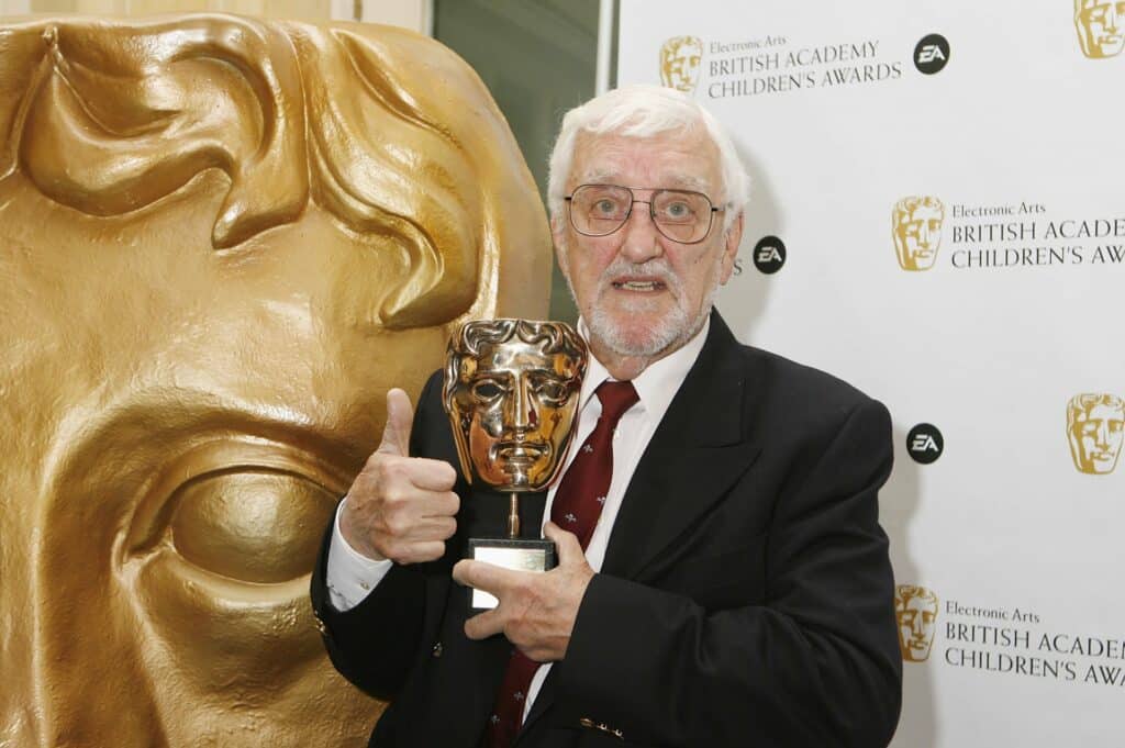 Bernard Cribbins dead: Acting legend from Carry On and The Railway Children dies